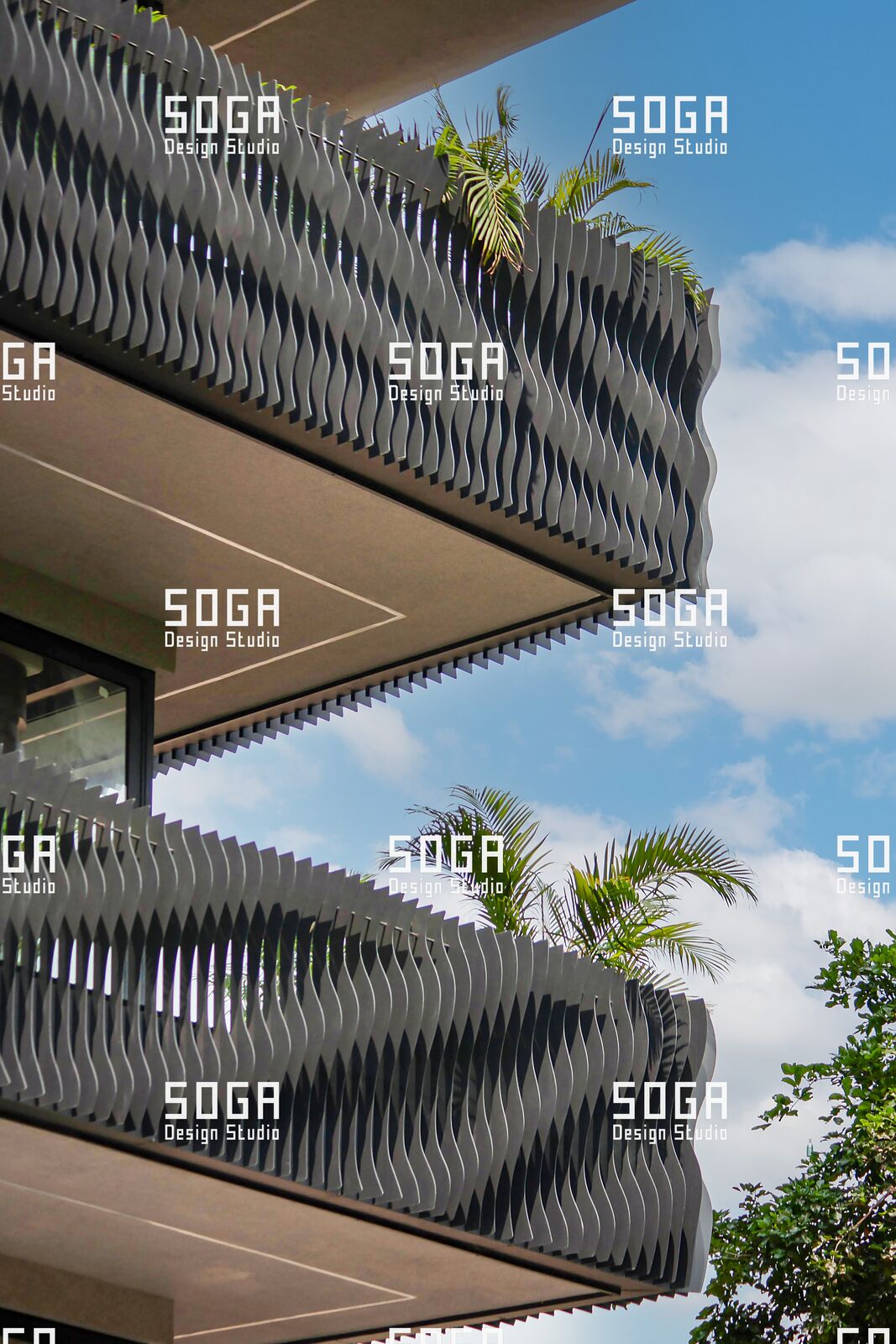 Computational Design for Facades in India: From Algorithm to Fabrication Drawing 7 Installed facade section used to verify panel fit, alignment and finish before full production