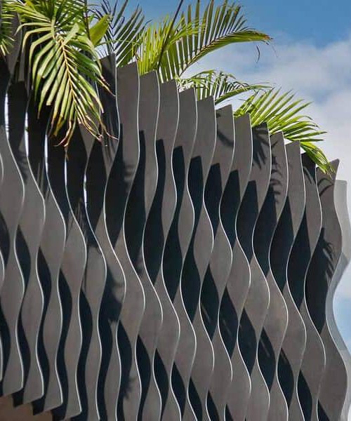Residential: Billionaire homes | Vertical Fin Facade