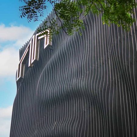 Residential: E10 | Vertical Fin Facade