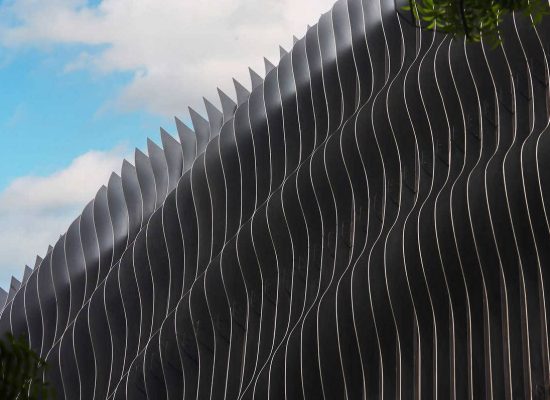 Residential: E10 | Vertical Fin Facade